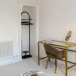 Central Chic Margate Apartment, Edge Of Old Town!