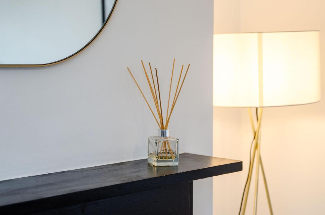 Chic Apartment, Edge Of Old Town! * Margate
